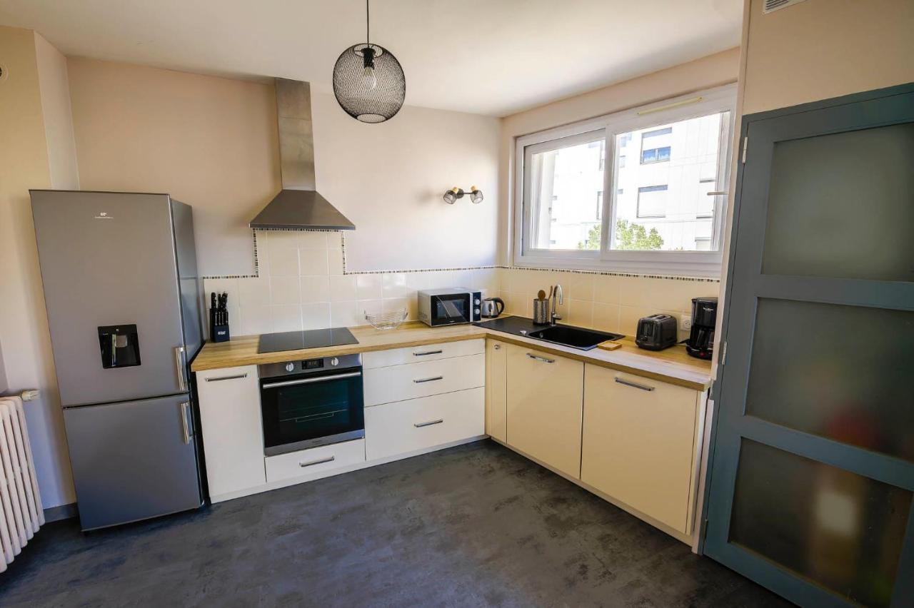 Appartement Rousseau - Centre Ville 5 Minutes Gare Tours Zewnętrze zdjęcie